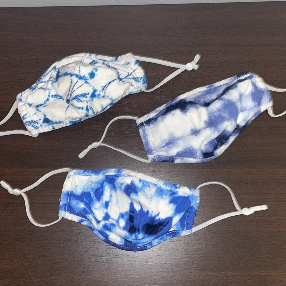 Children’s Face Masks, Adjustable, Blue Tie Dye Designs, Good Condition!